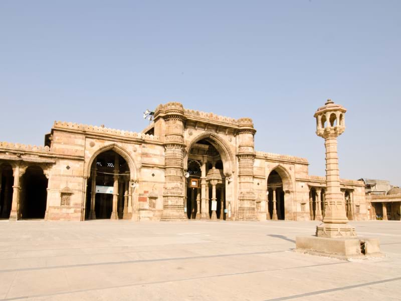 Cheap flights to ahmedabad