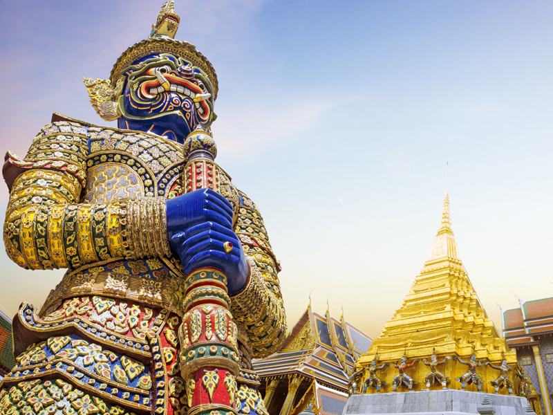 Cheap flights to bangkok